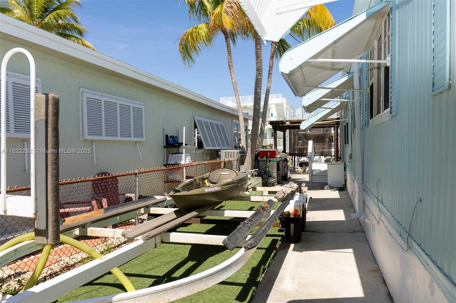 Small Image of 118 BURGUNDY DR, Tavernier Number 6