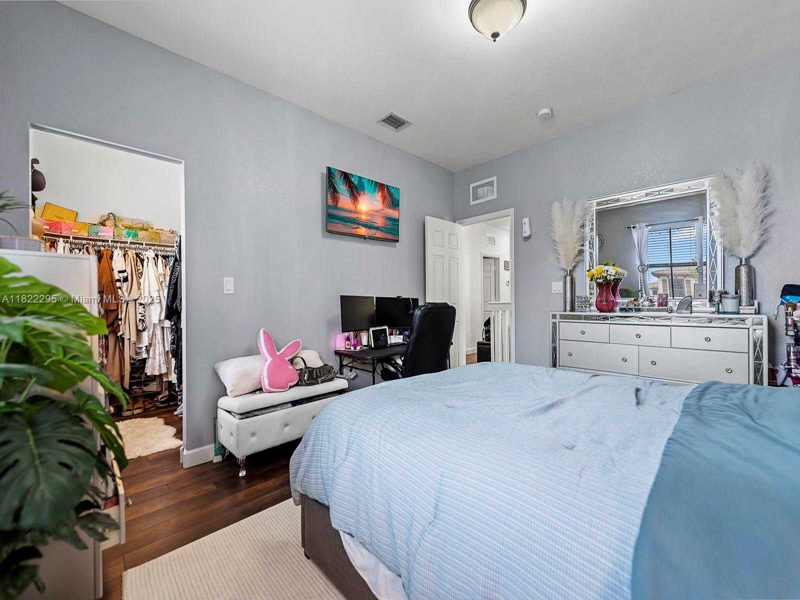 Small Image of 572 SOUTH EAST 34TH TER, Homestead Number 29