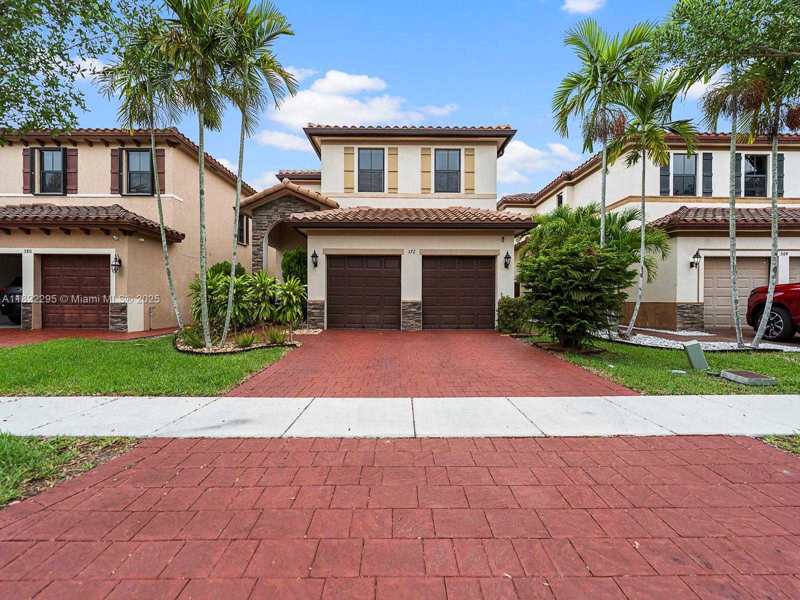 Small Image of 572 SOUTH EAST 34TH TER, Homestead Number 6