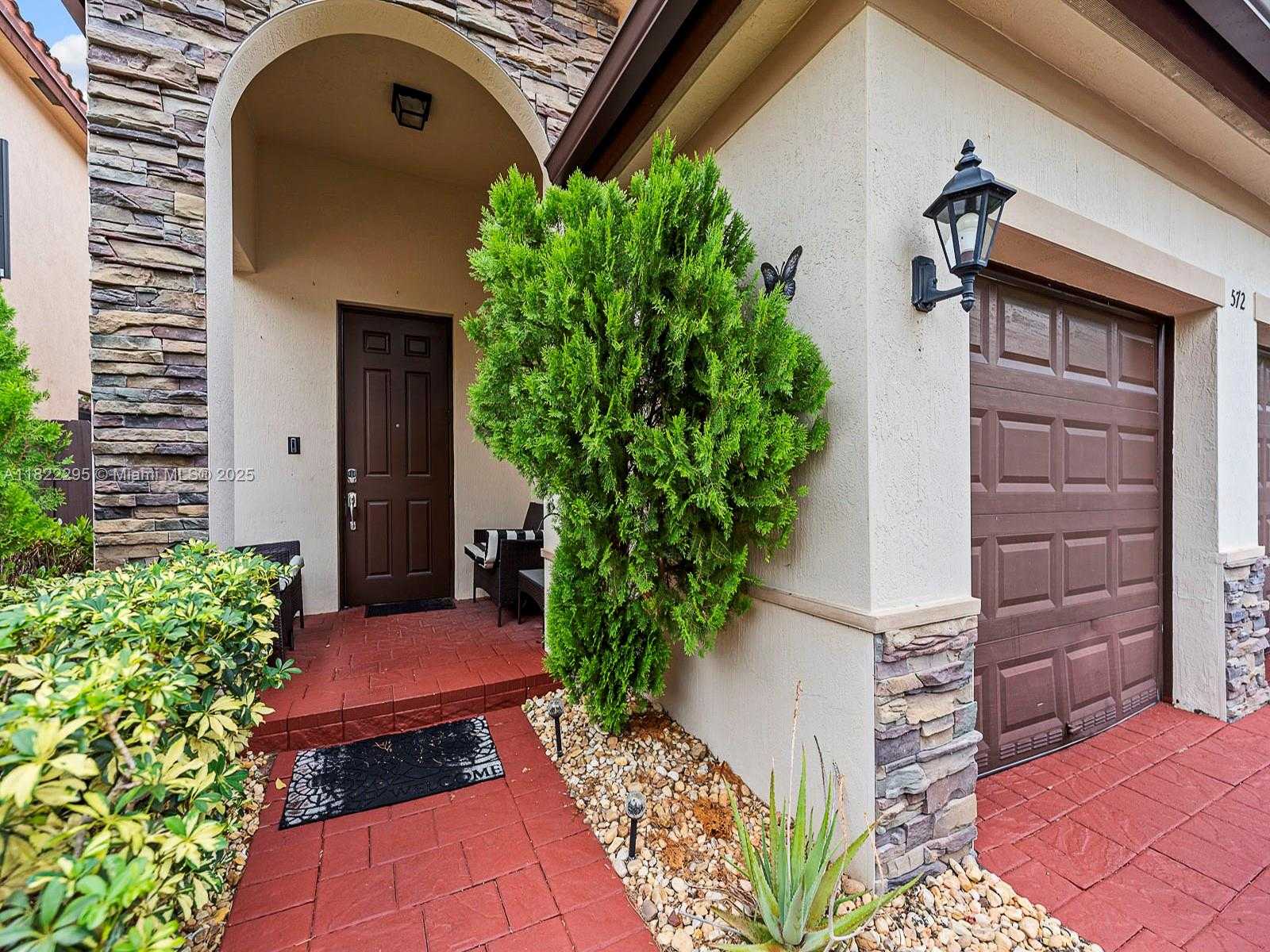 Small Image of 572 SOUTH EAST 34TH TER, Homestead Number 7