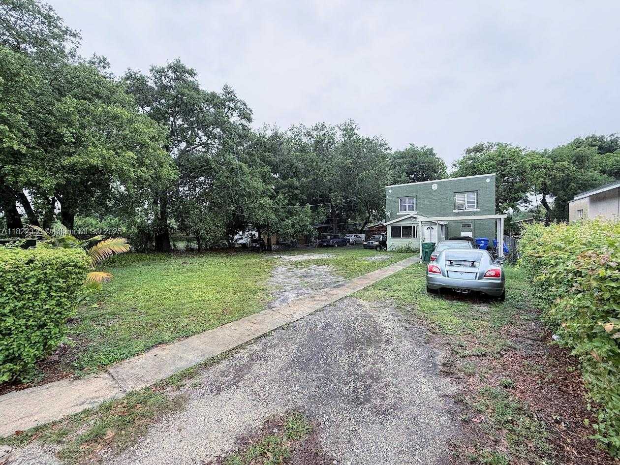 Small Image of 337 NORTH WEST 48TH ST, Miami Number 4