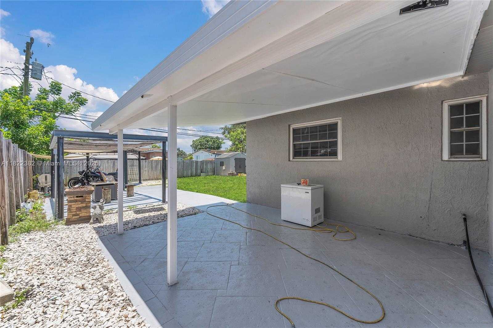 Small Image of 7540 SIMMS ST, Hollywood Number 18