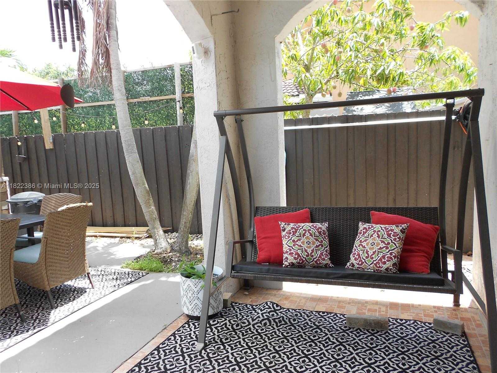 Small Image of 12940 SOUTH WEST 142ND TER, Miami Number 26