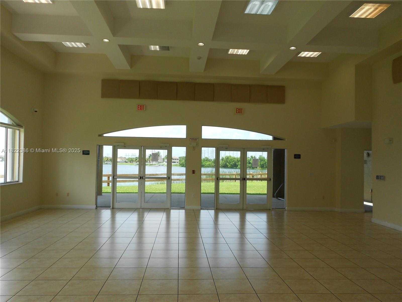 Small Image of 12940 SOUTH WEST 142ND TER, Miami Number 33