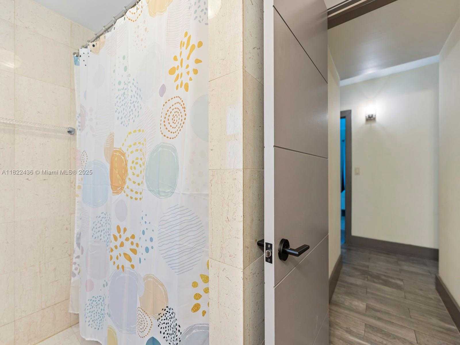 Small Image of 811 TRASCORO AVE, Coral Gables Number 31