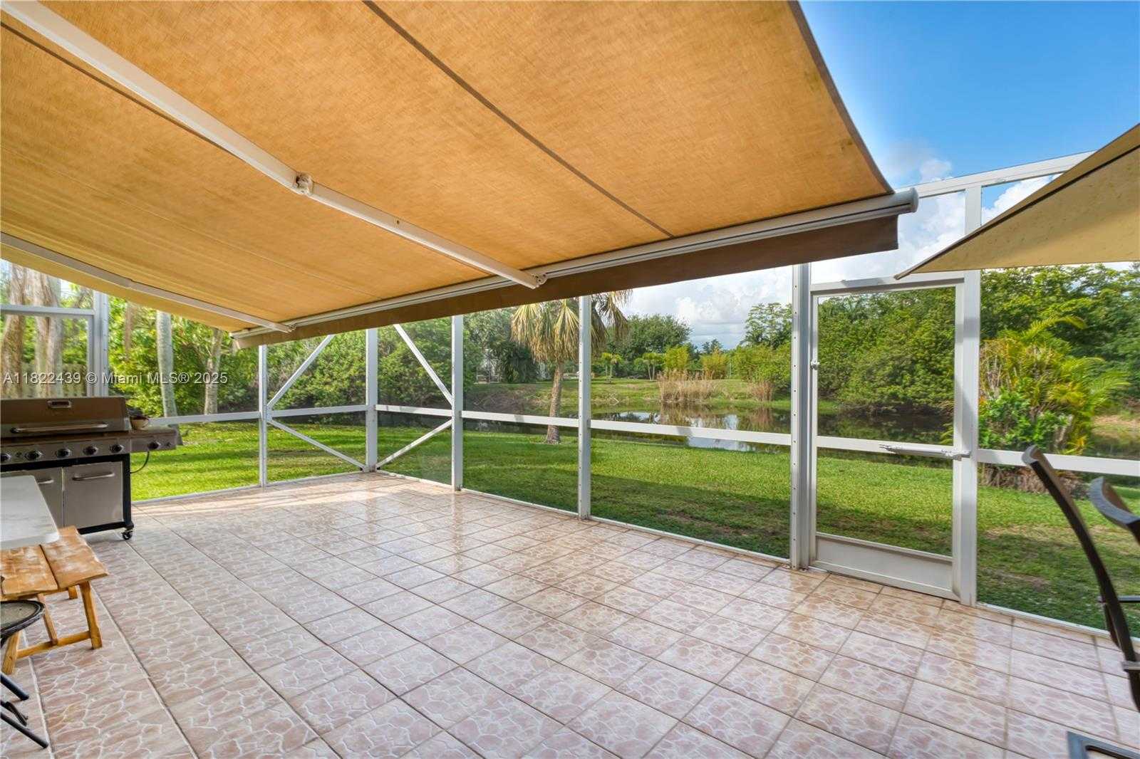 Small Image of Boca Raton Number 35
