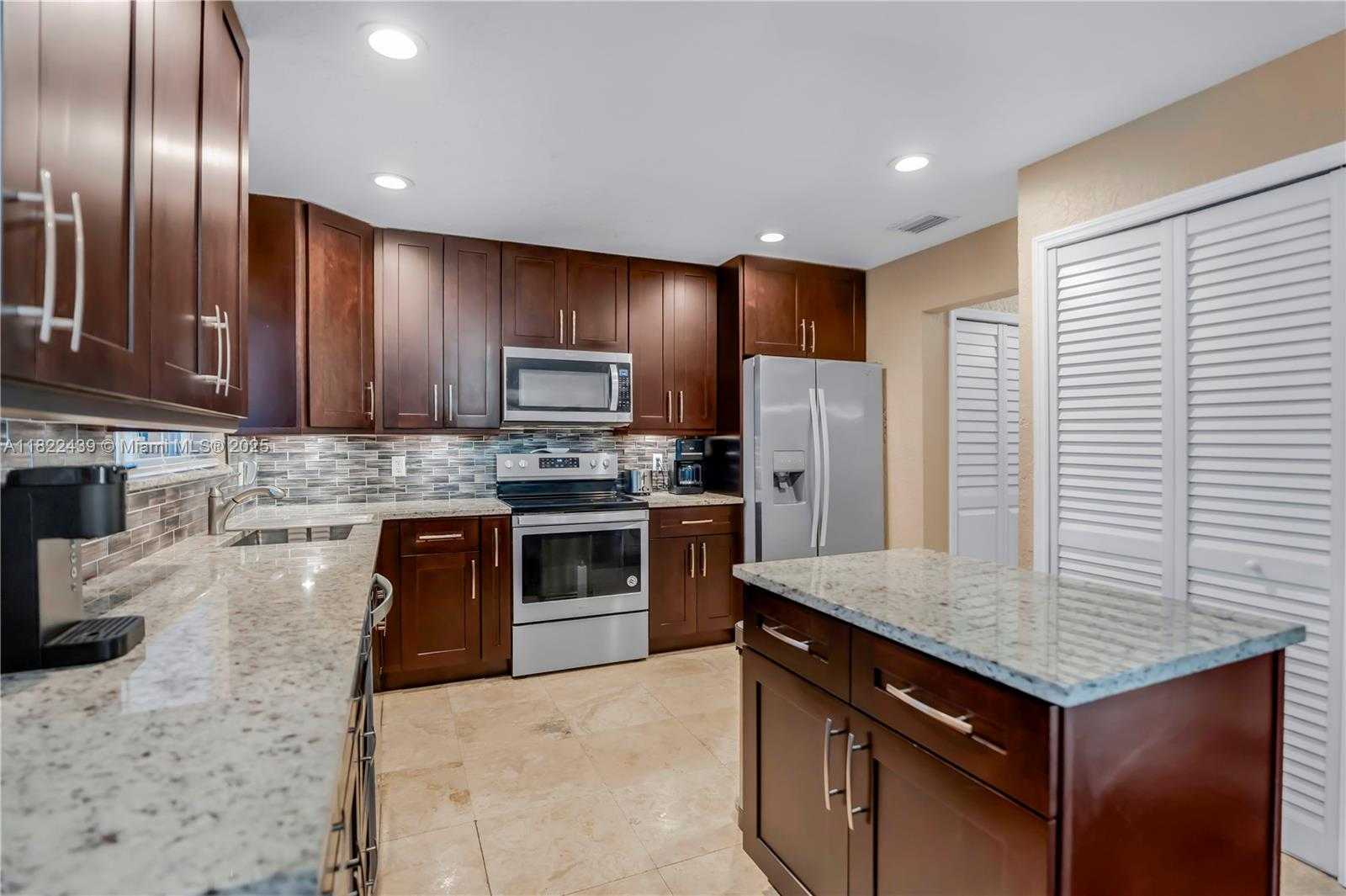 Small Image of Boca Raton Number 6
