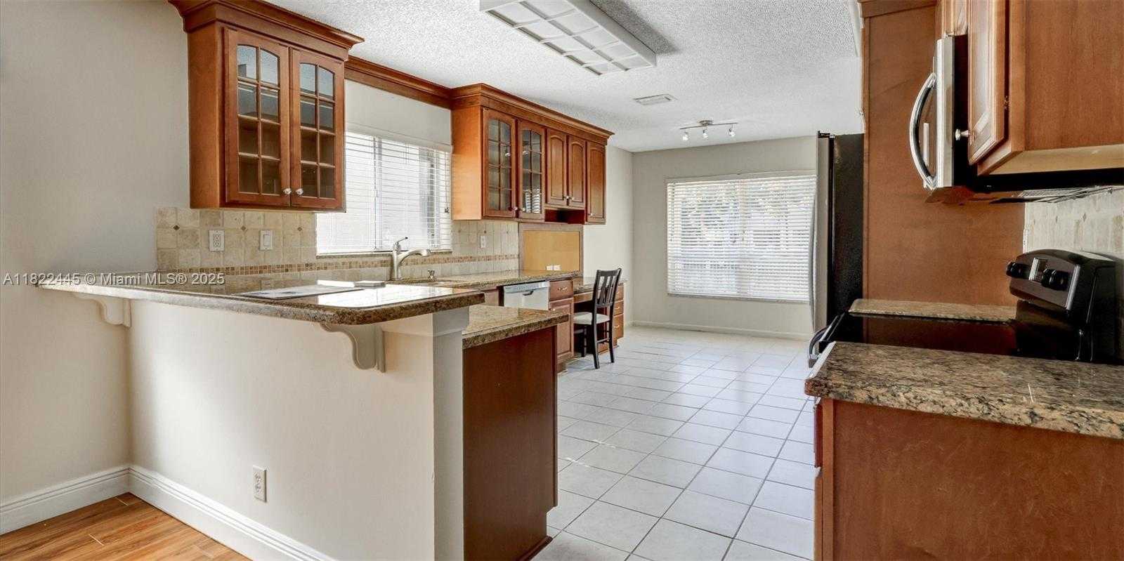 Small Image of 1110 NORTH WEST 108TH AVE, Plantation Number 16