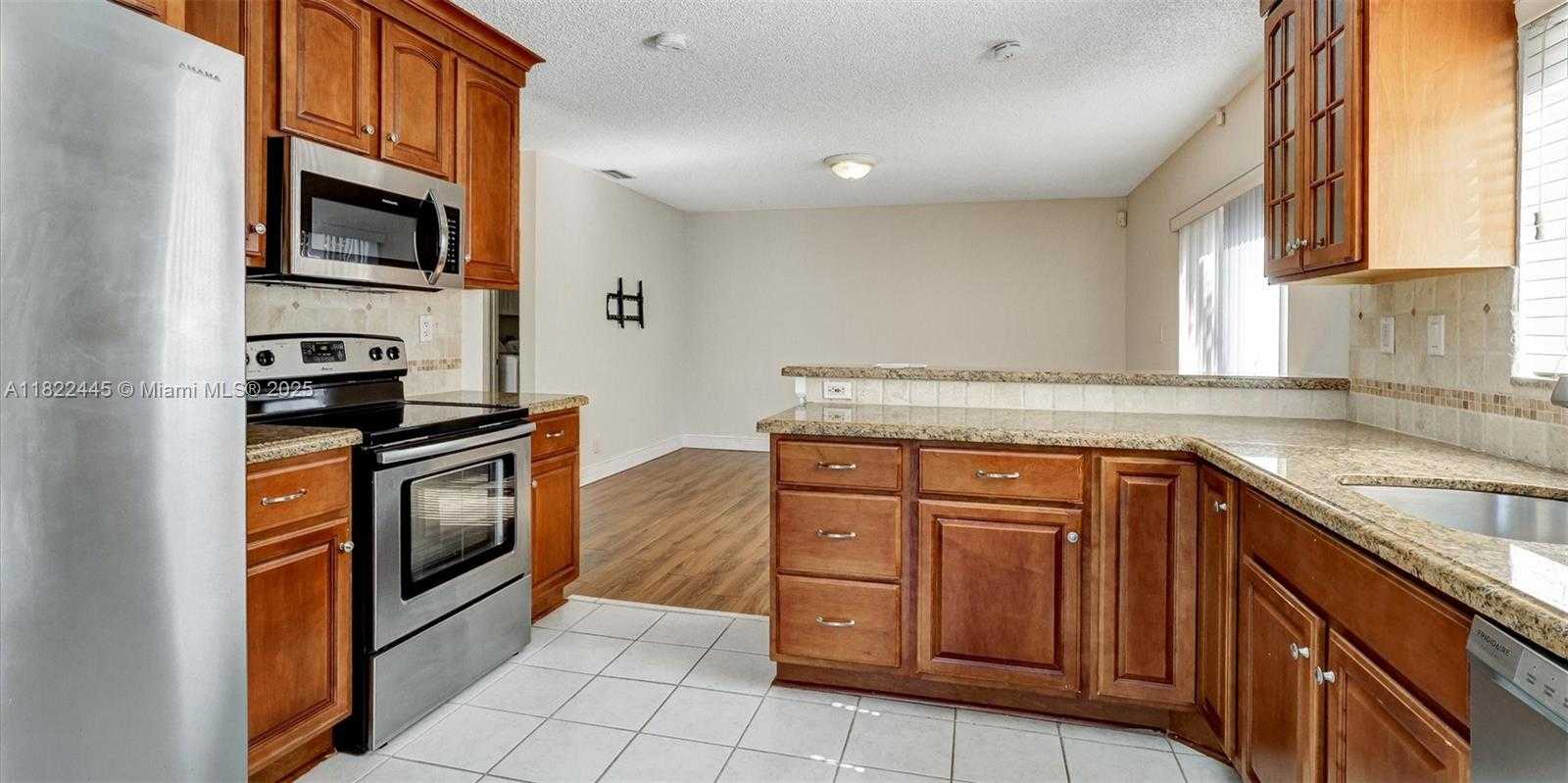 Small Image of 1110 NORTH WEST 108TH AVE, Plantation Number 19