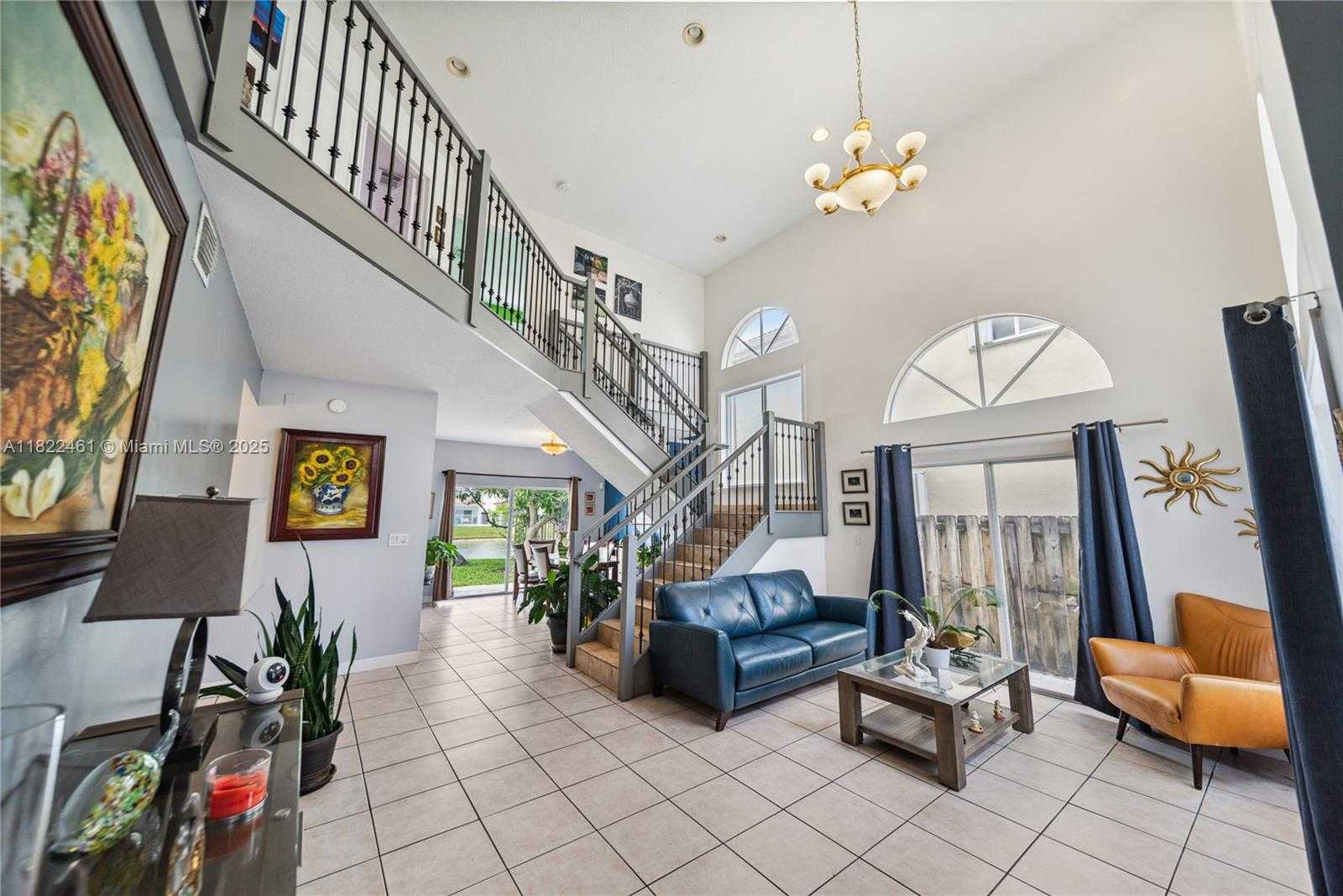 Small Image of 11018 NORTH WEST 47TH TER, Doral Number 2