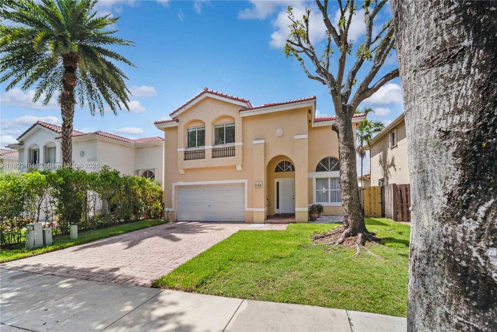 Small Image of 11018 NORTH WEST 47TH TER, Doral Number 26