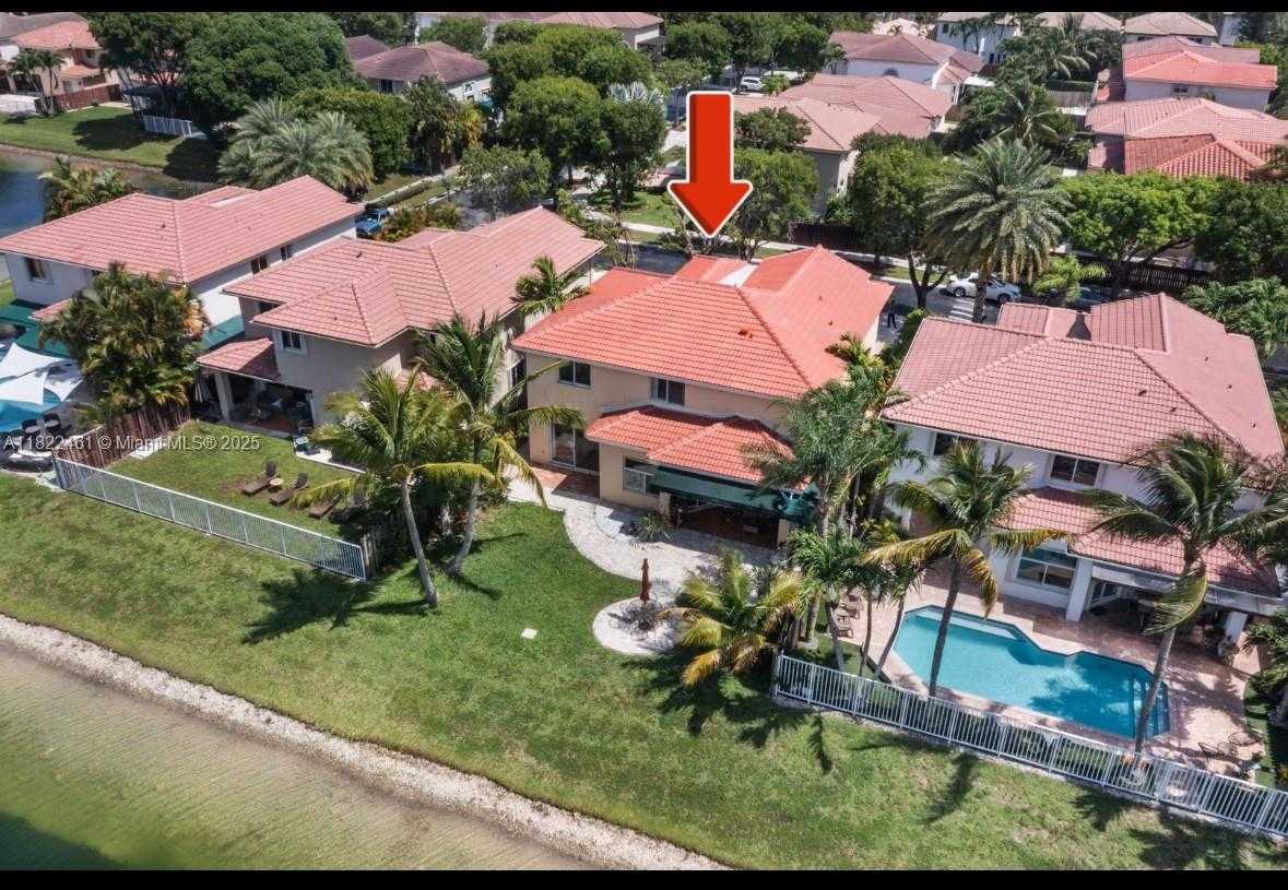 Small Image of 11018 NORTH WEST 47TH TER, Doral Number 30