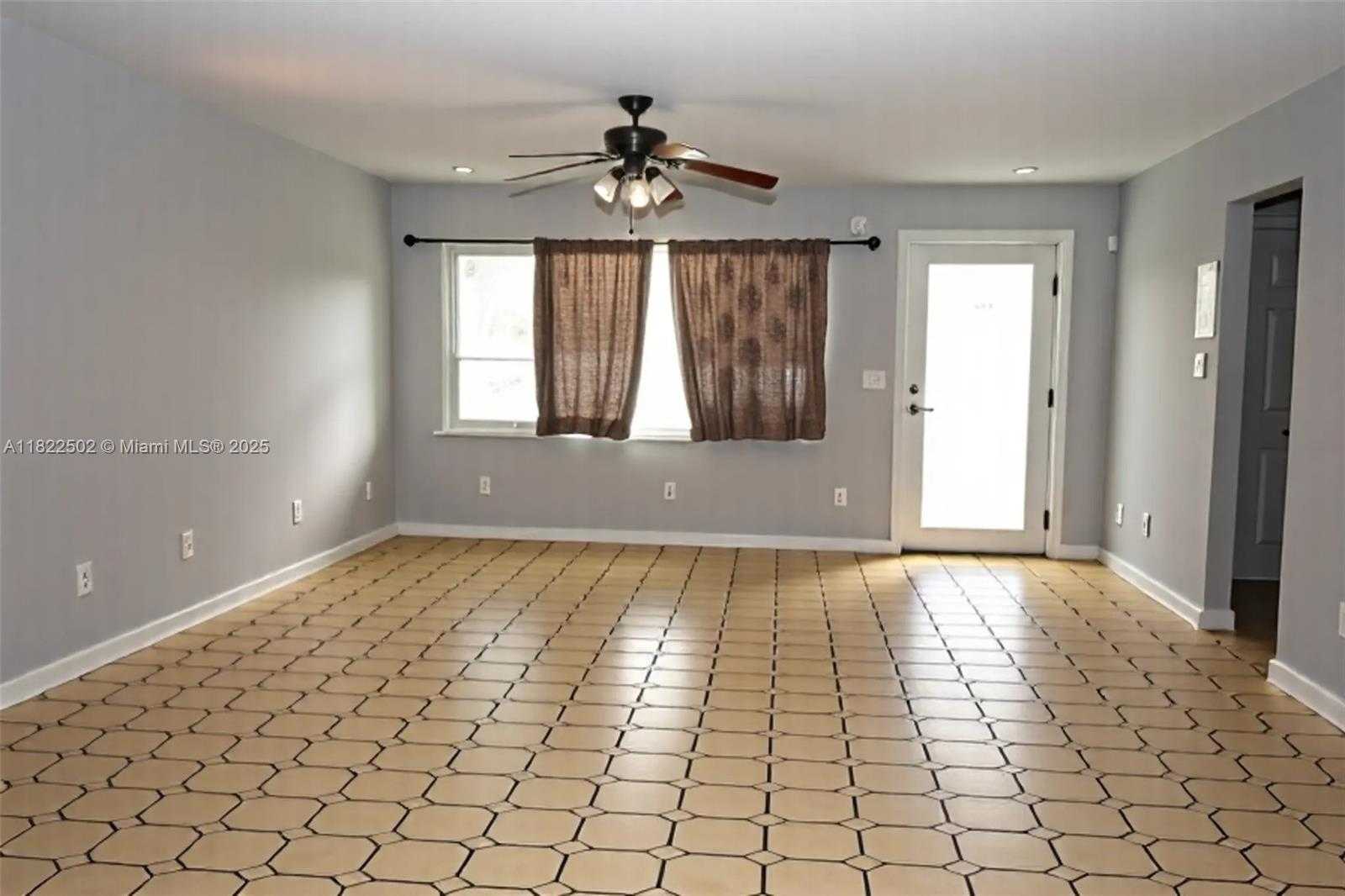 Small Image of 22115 SOUTH WEST 58TH AVE, Boca Raton Number 11