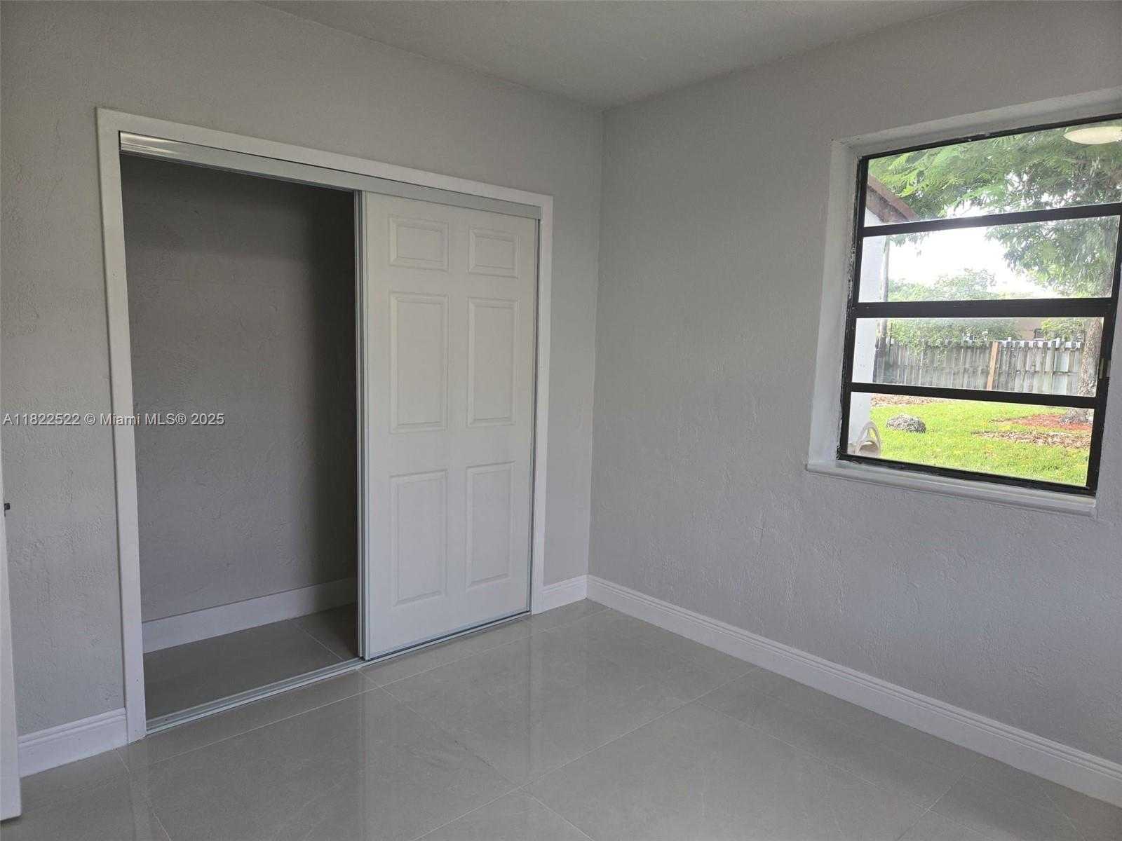 Small Image of 257 EAST 38TH ST, Hialeah Number 15