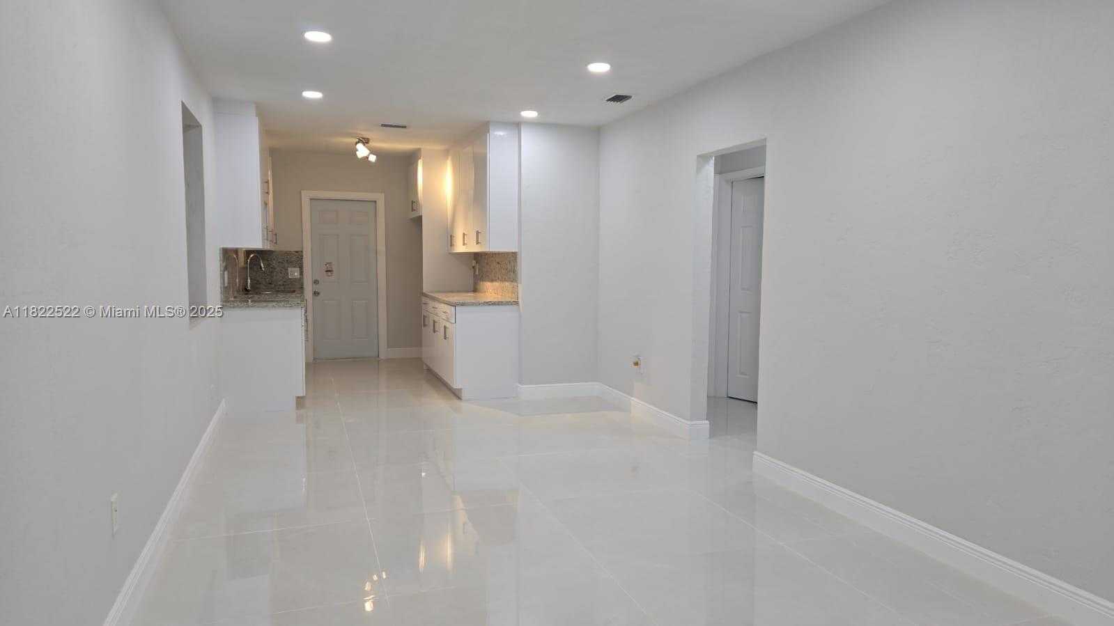 Small Image of 257 EAST 38TH ST, Hialeah Number 20