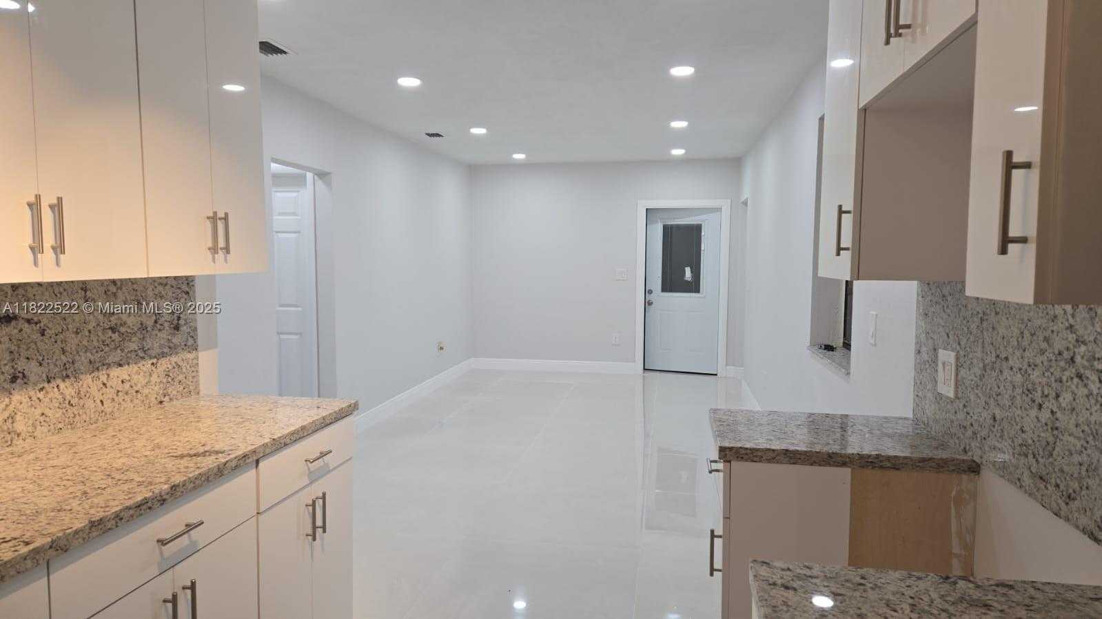 Small Image of 257 EAST 38TH ST, Hialeah Number 22