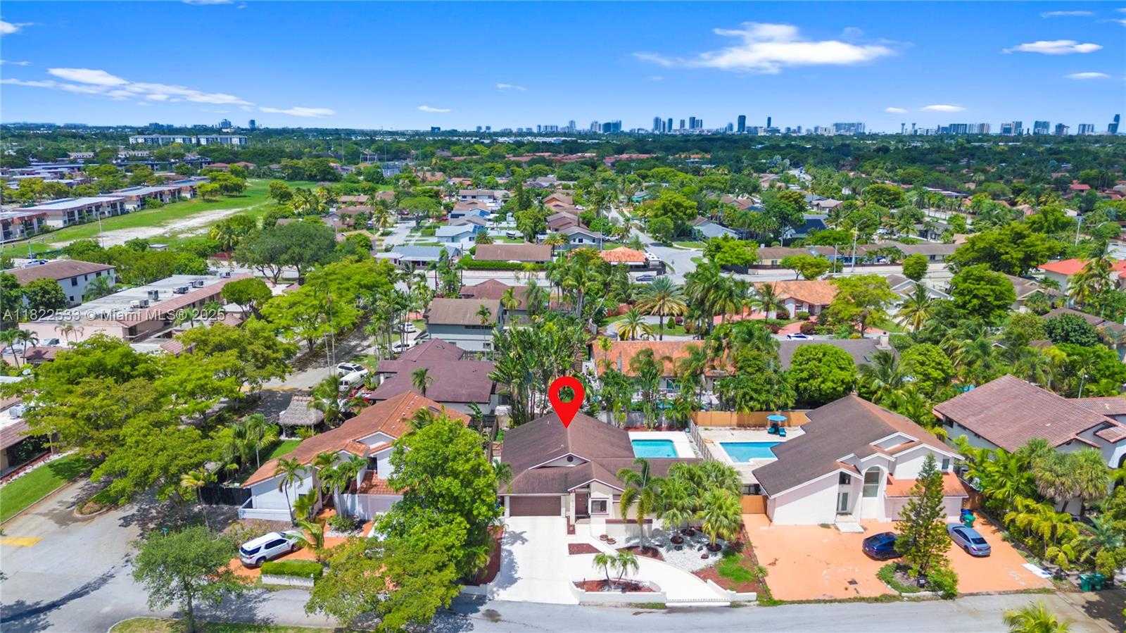 Small Image of 20511 NORTH EAST 7TH CT, Miami Number 24