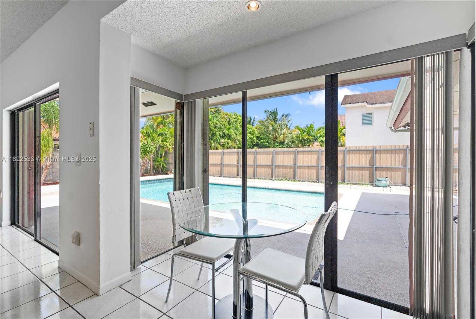 Small Image of 20511 NORTH EAST 7TH CT, Miami Number 9