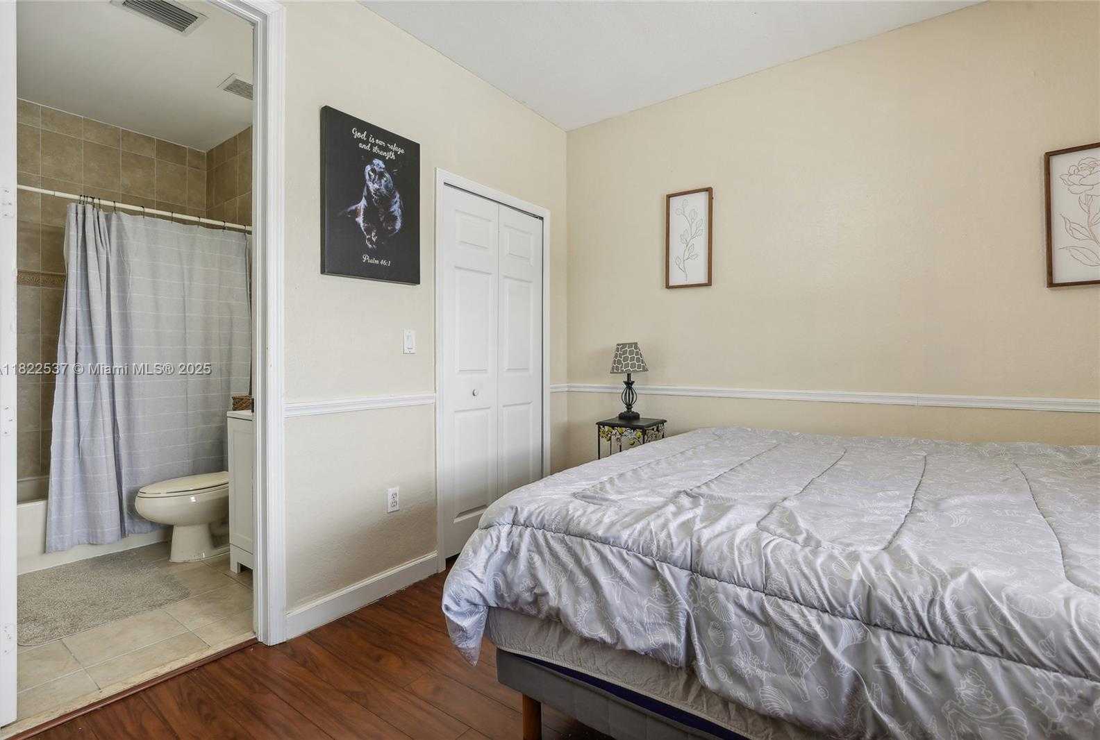 Small Image of 13006 SOUTH WEST 196TH ST, Miami Number 26