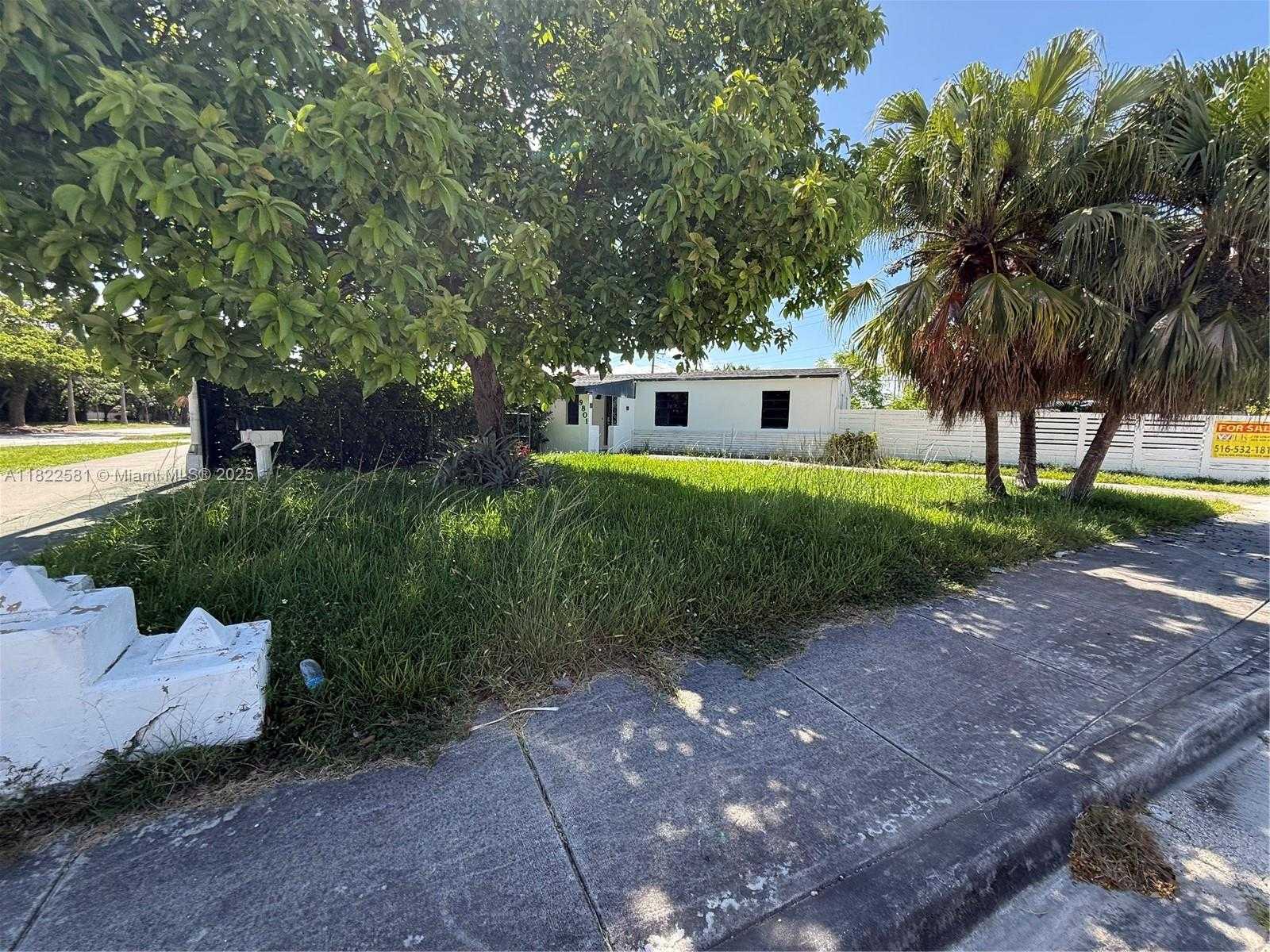 Small Image of 9801 SOUTH WEST 56TH ST, Miami Number 2