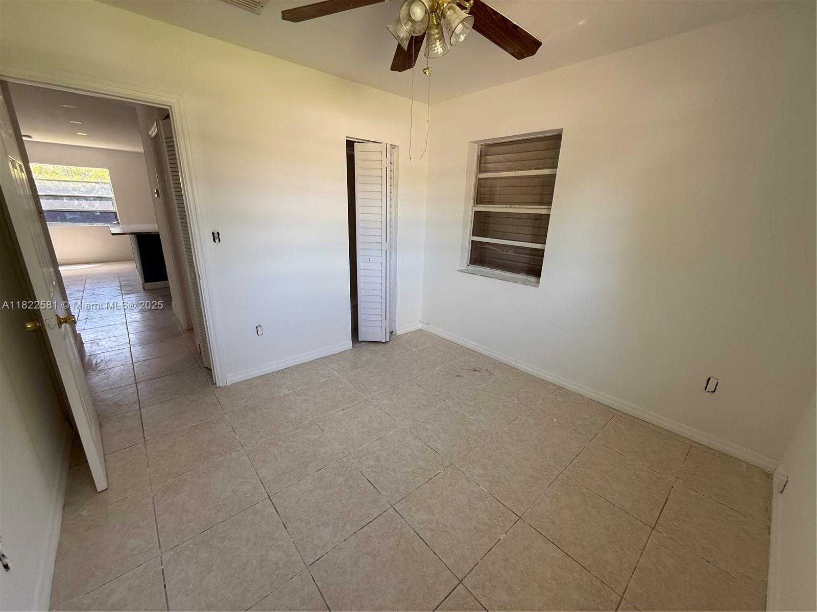 Small Image of 9801 SOUTH WEST 56TH ST, Miami Number 7