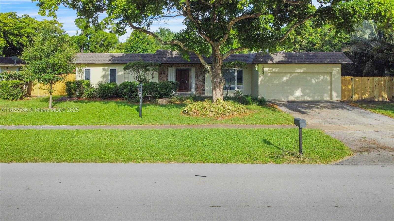 Small Image of 1531 SOUTH WEST 67TH TER, Plantation Number 28