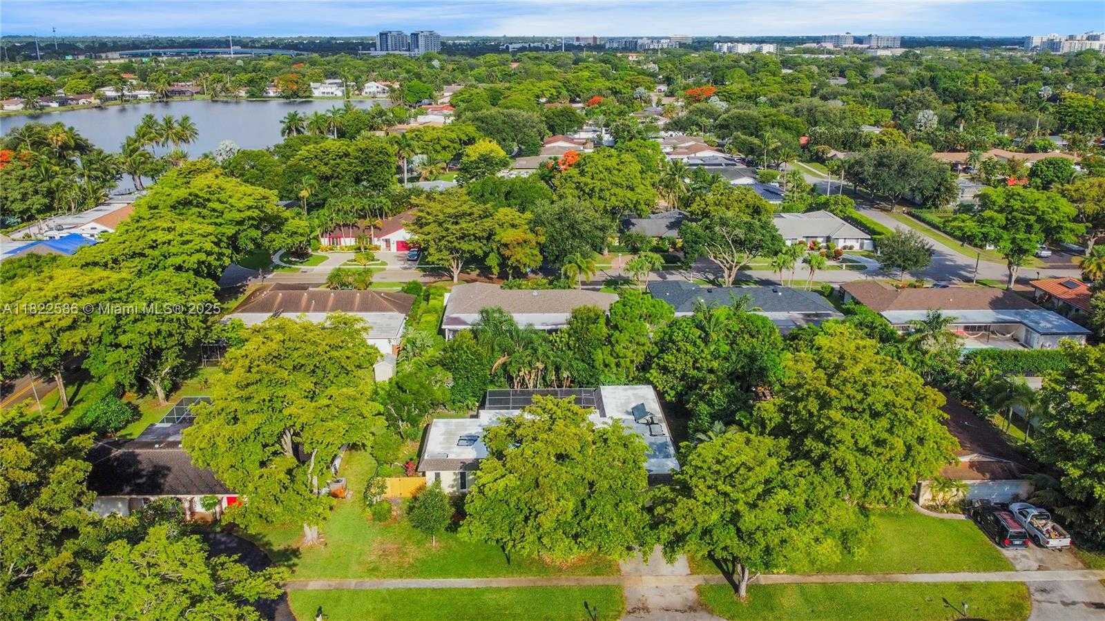 Small Image of 1531 SOUTH WEST 67TH TER, Plantation Number 33