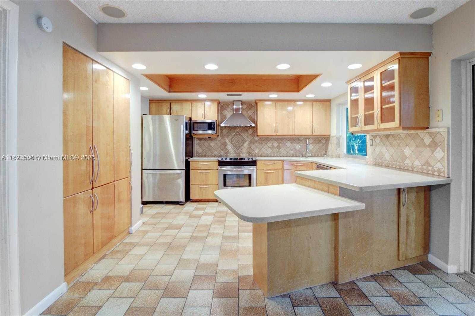 Small Image of 1531 SOUTH WEST 67TH TER, Plantation Number 5