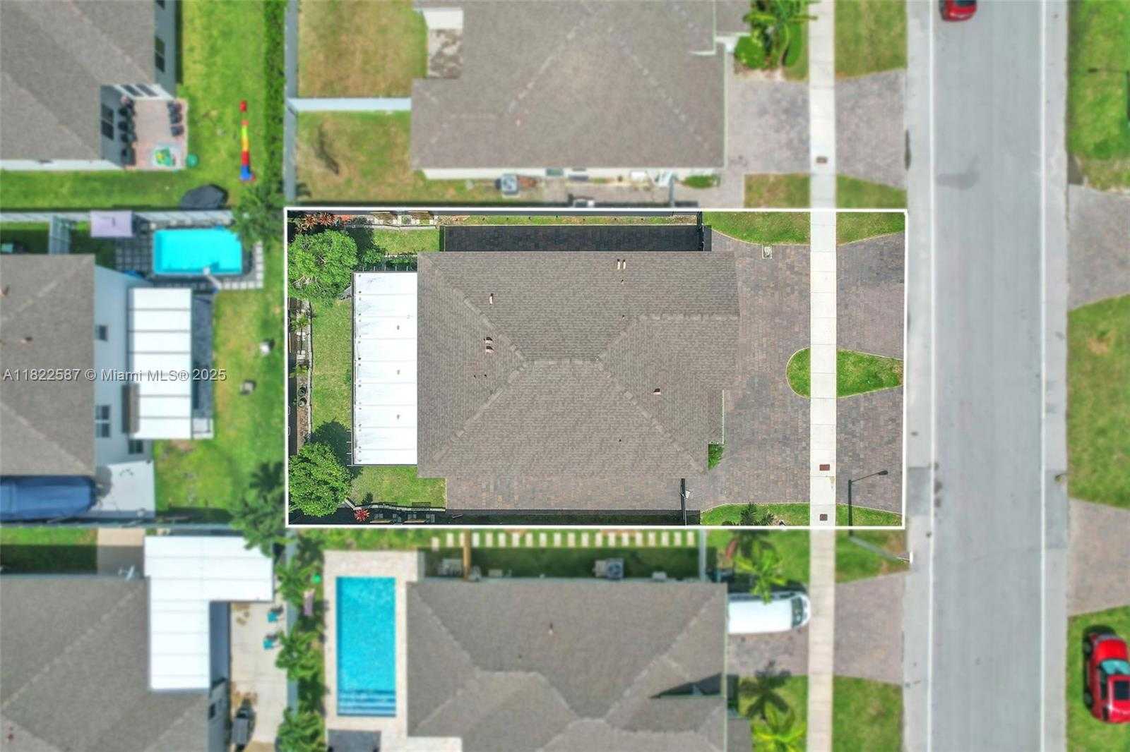 Small Image of 13270 SOUTH WEST 272ND ST, Homestead Number 13