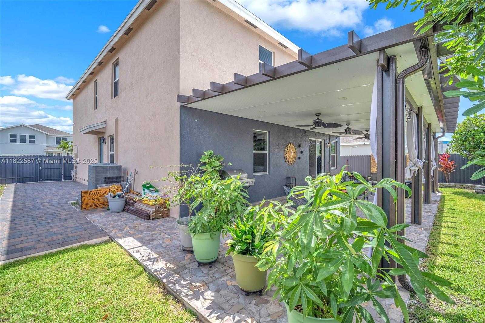 Small Image of 13270 SOUTH WEST 272ND ST, Homestead Number 23