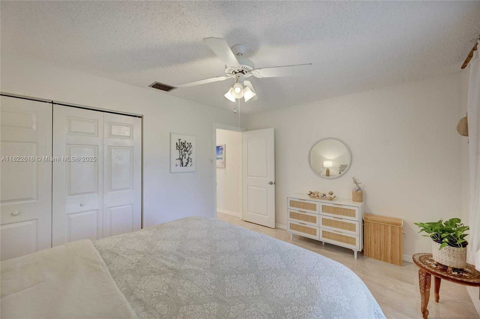 Small Image of 2530 RIVIERA DR, Delray Beach Number 25