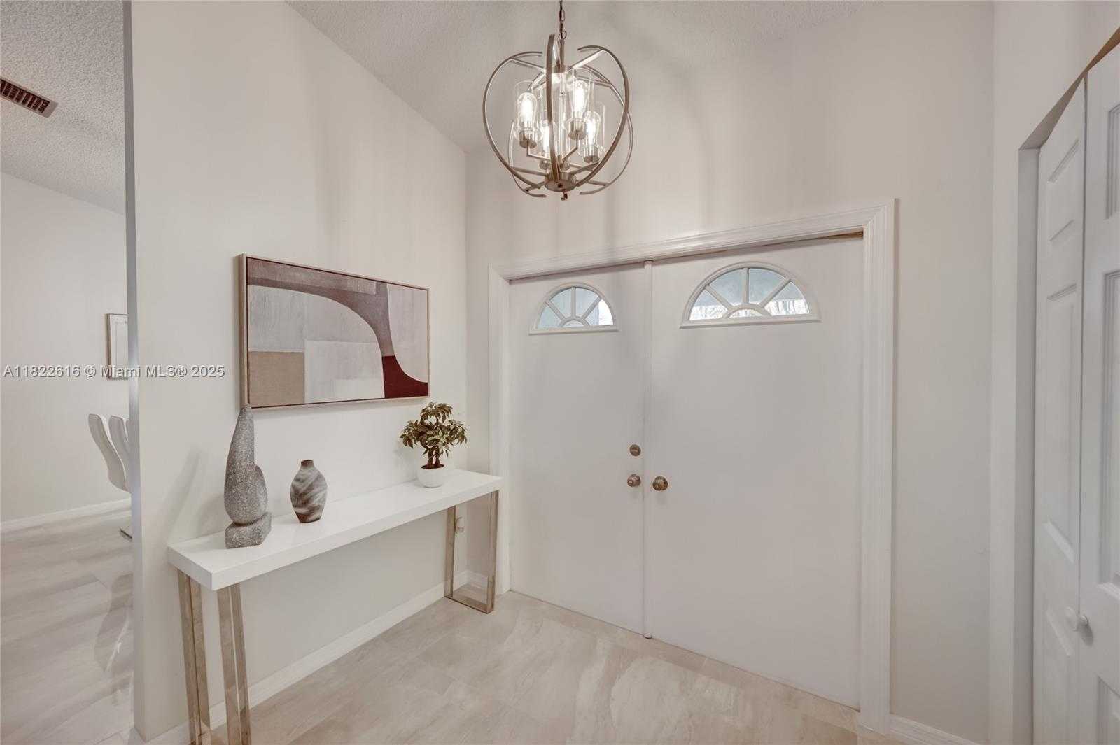 Small Image of 2530 RIVIERA DR, Delray Beach Number 6