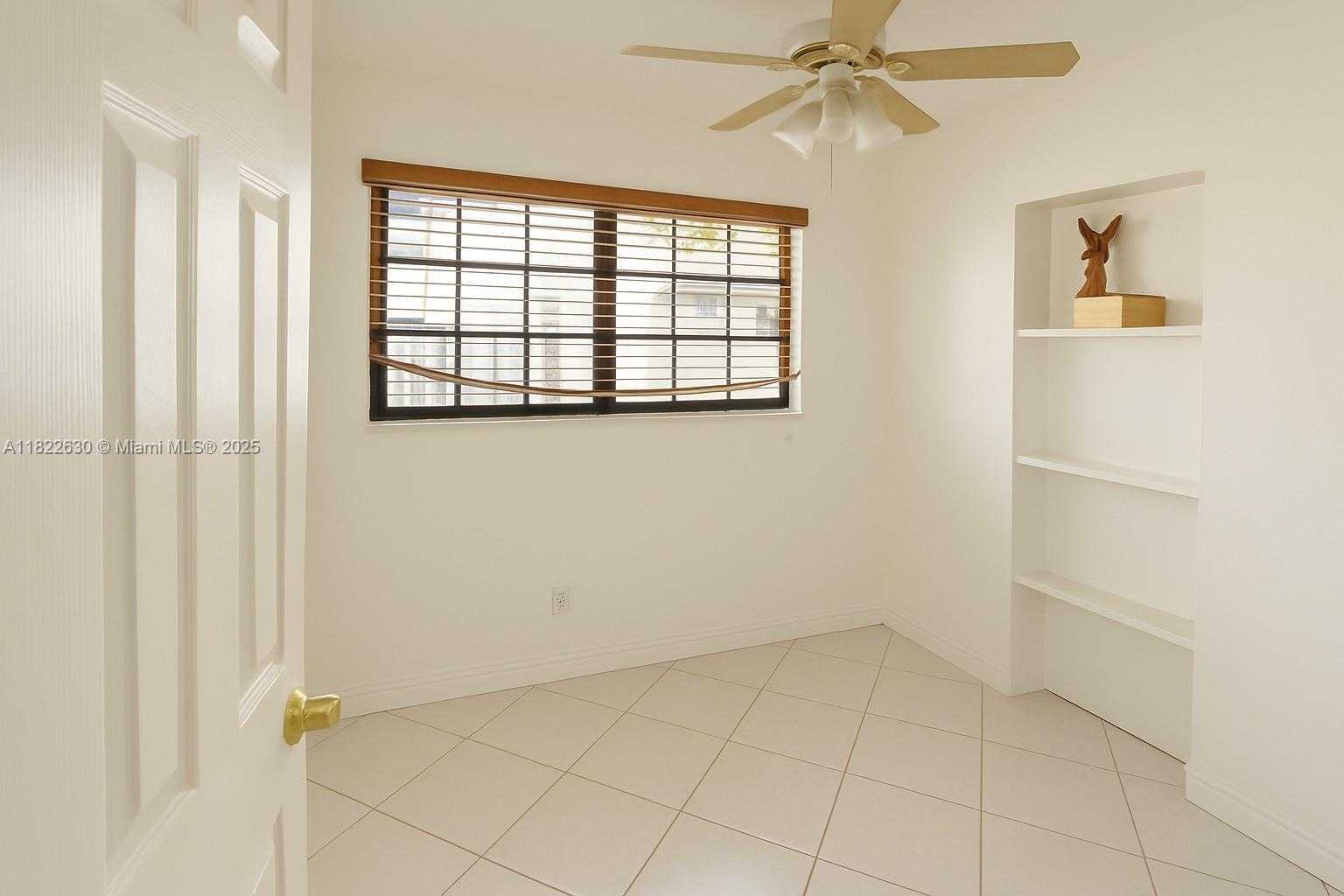 Small Image of 5348 WEST 14TH AVE, Hialeah Number 12