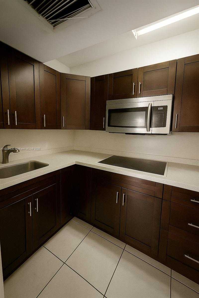 Small Image of 5348 WEST 14TH AVE, Hialeah Number 21