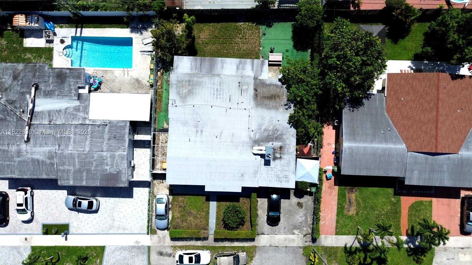 Small Image of 5348 WEST 14TH AVE, Hialeah Number 4