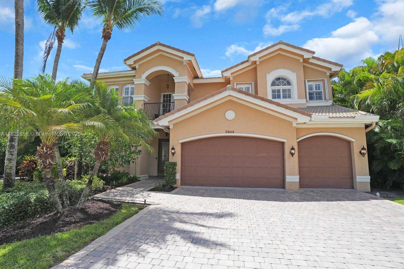 Small Image of 11844 FOXBRIAR LAKE TRL, Boynton Beach Number 2