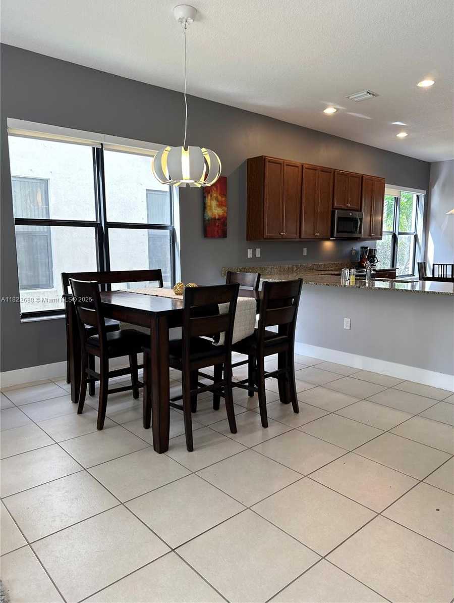 Small Image of 3278 WEST 97TH TER, Hialeah Number 38