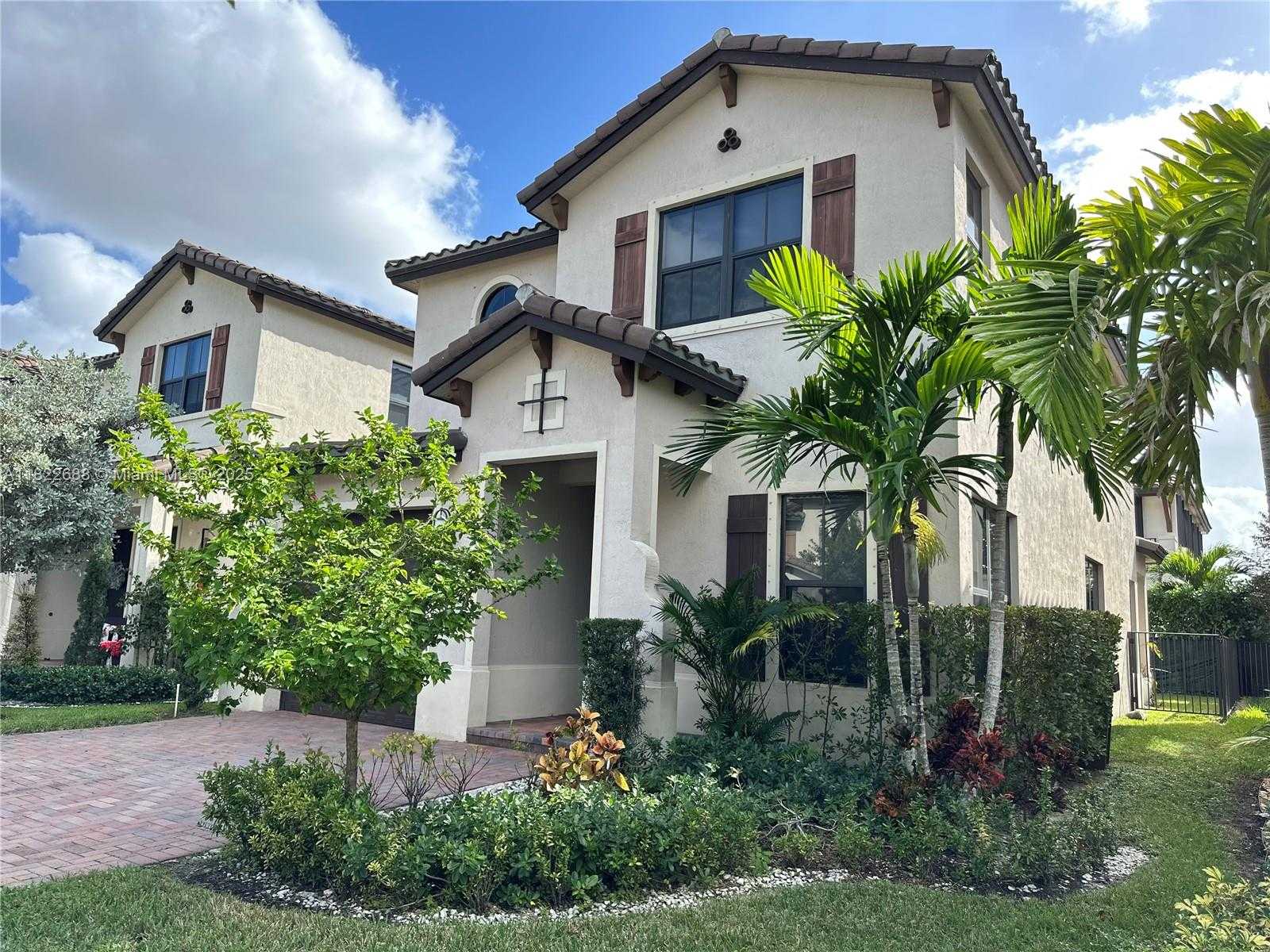 Small Image of 3278 WEST 97TH TER, Hialeah Number 4