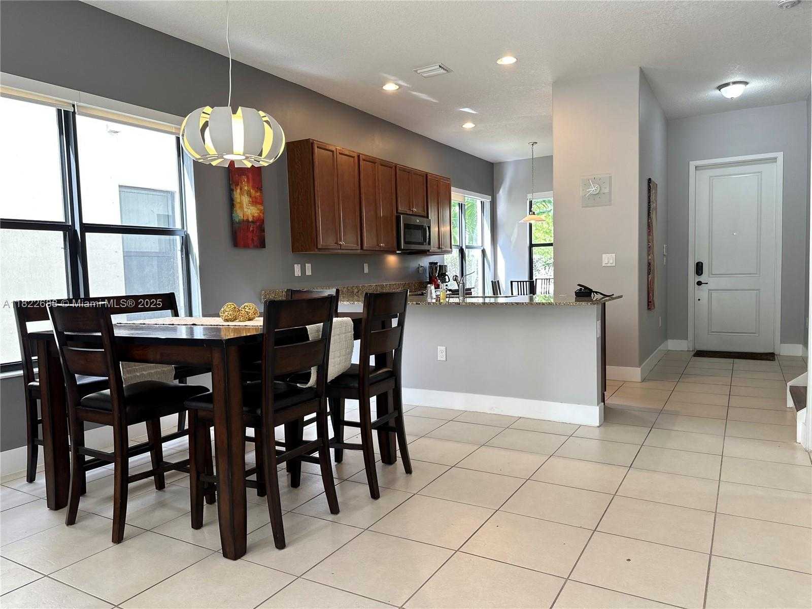 Small Image of 3278 WEST 97TH TER, Hialeah Number 40