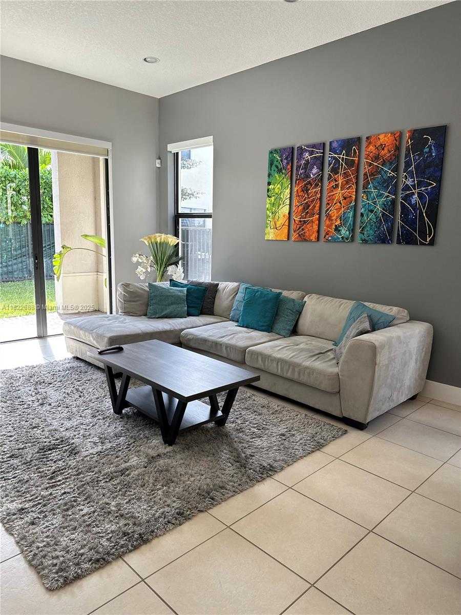Small Image of 3278 WEST 97TH TER, Hialeah Number 41