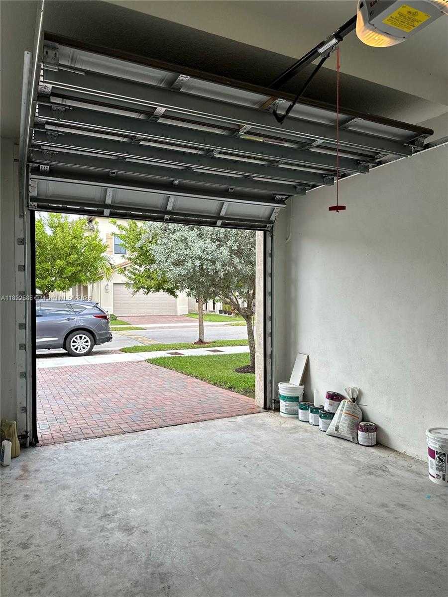 Small Image of 3278 WEST 97TH TER, Hialeah Number 62