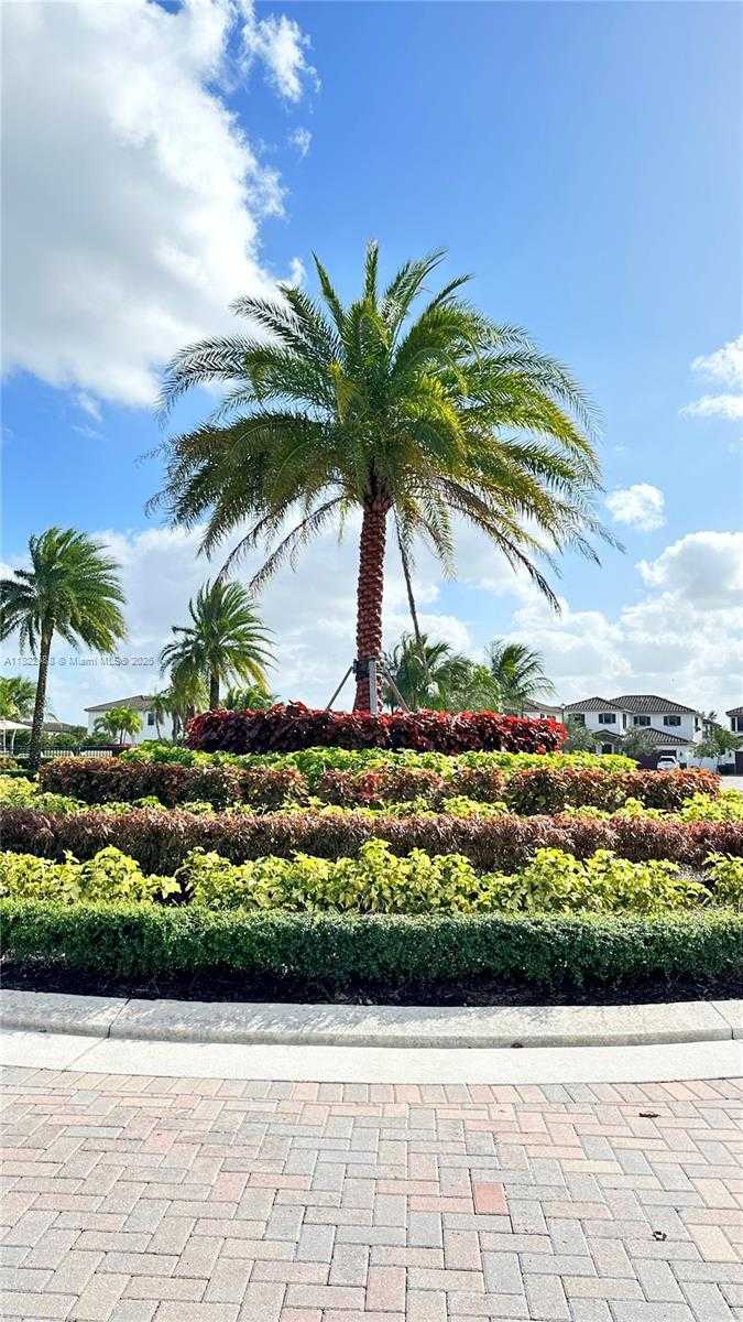 Small Image of 3278 WEST 97TH TER, Hialeah Number 95