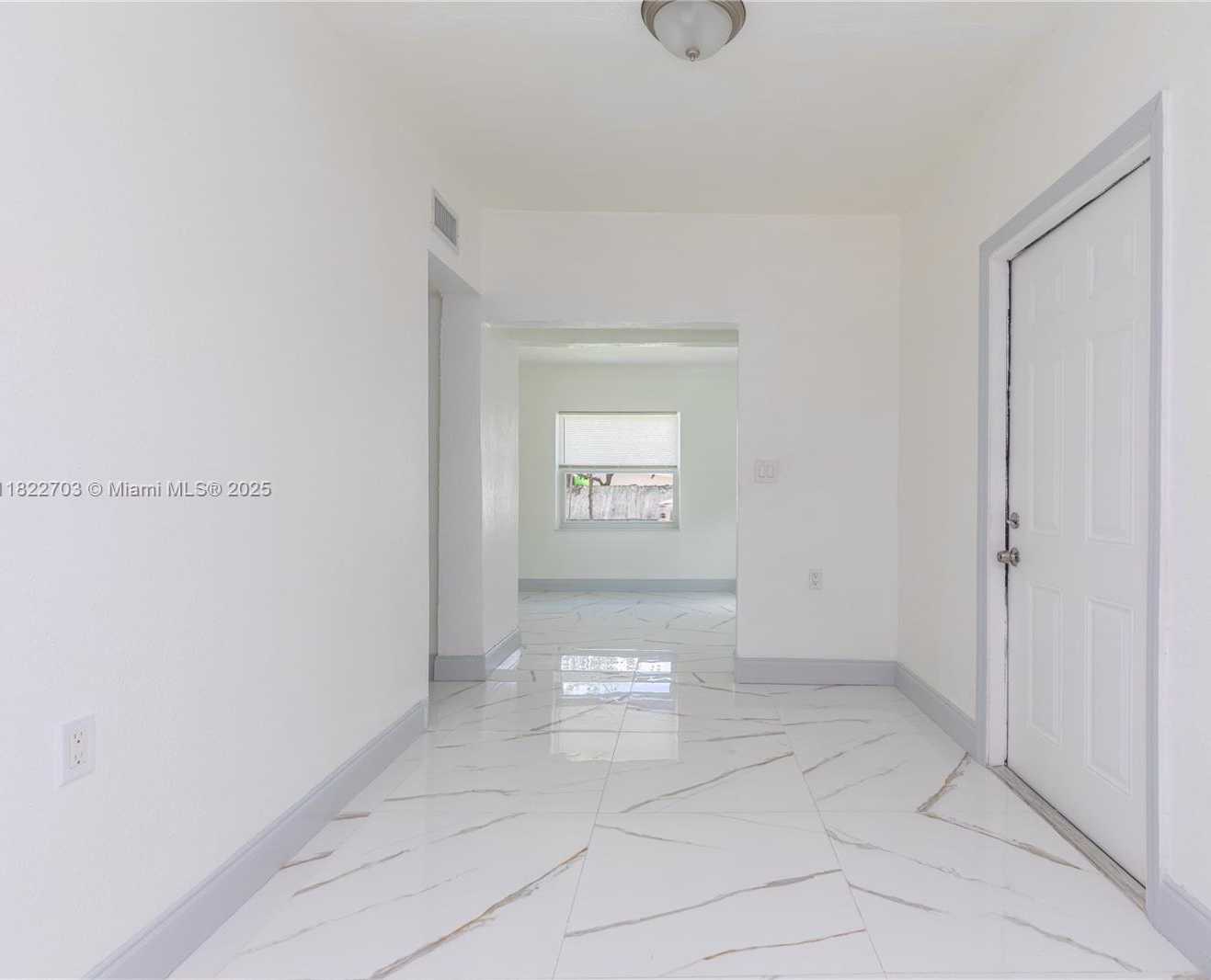 Small Image of 1758 NORTH EAST 183RD ST, North Miami Beach Number 14