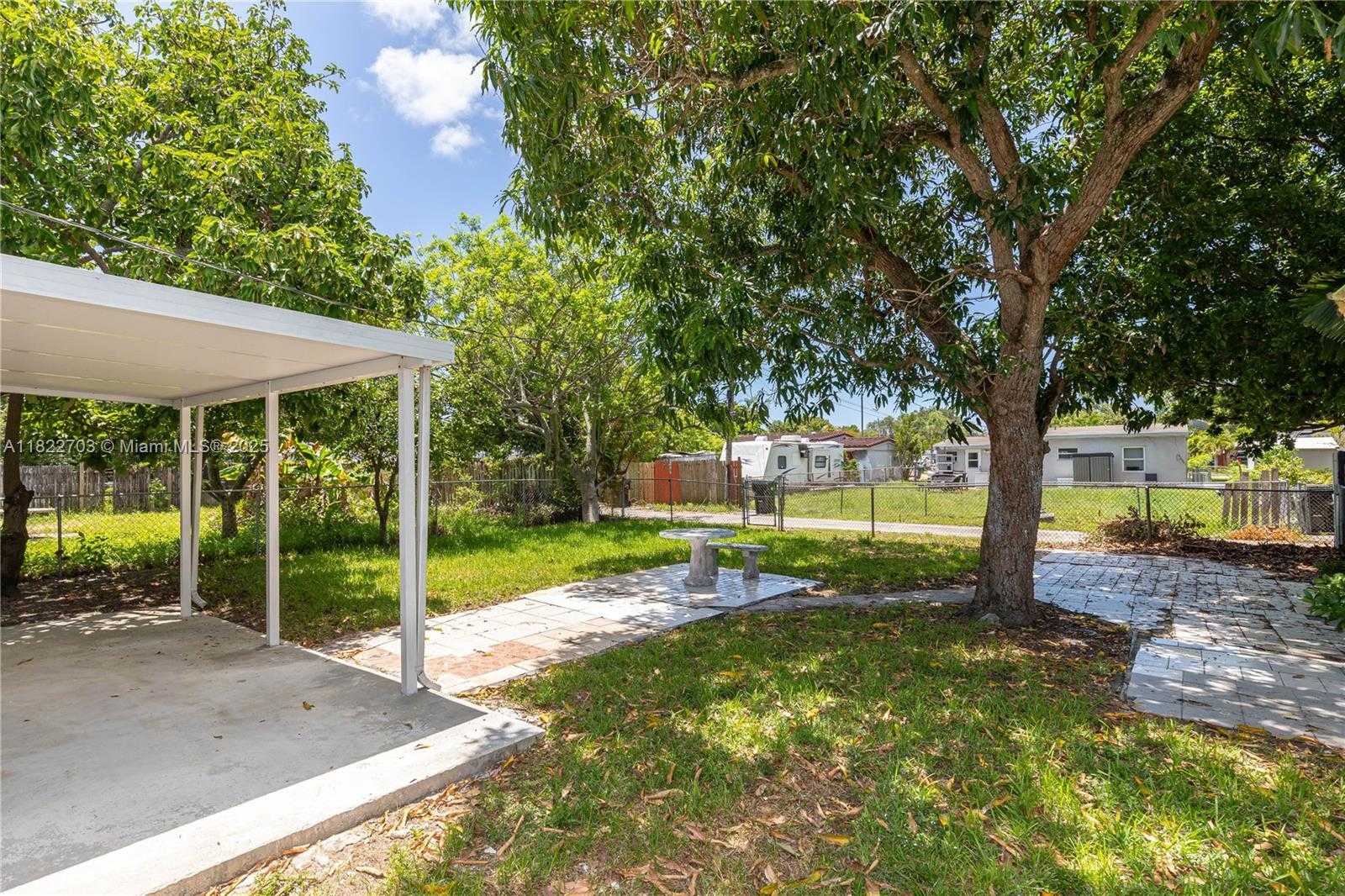 Small Image of 1758 NORTH EAST 183RD ST, North Miami Beach Number 18