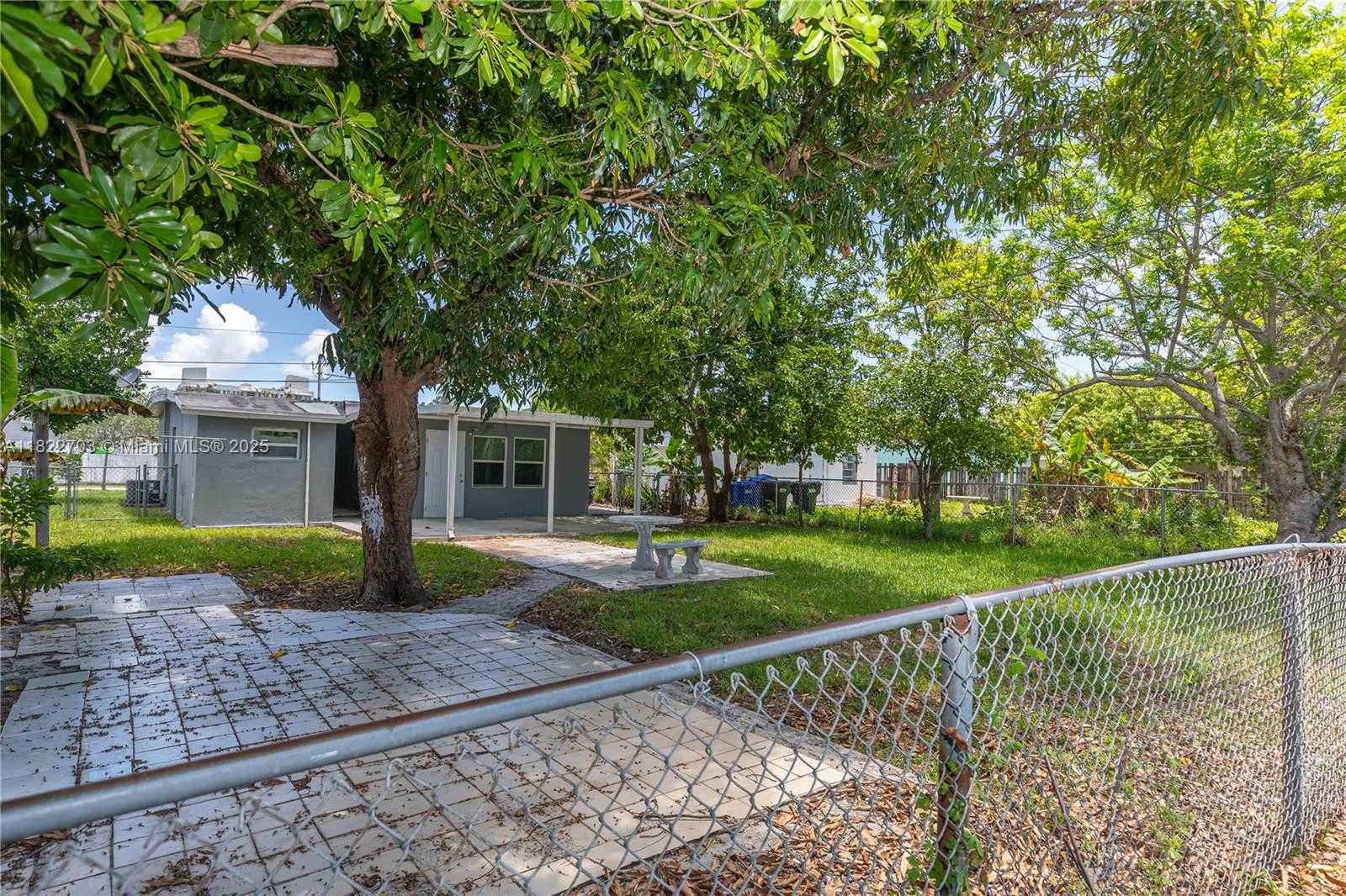 Small Image of 1758 NORTH EAST 183RD ST, North Miami Beach Number 21