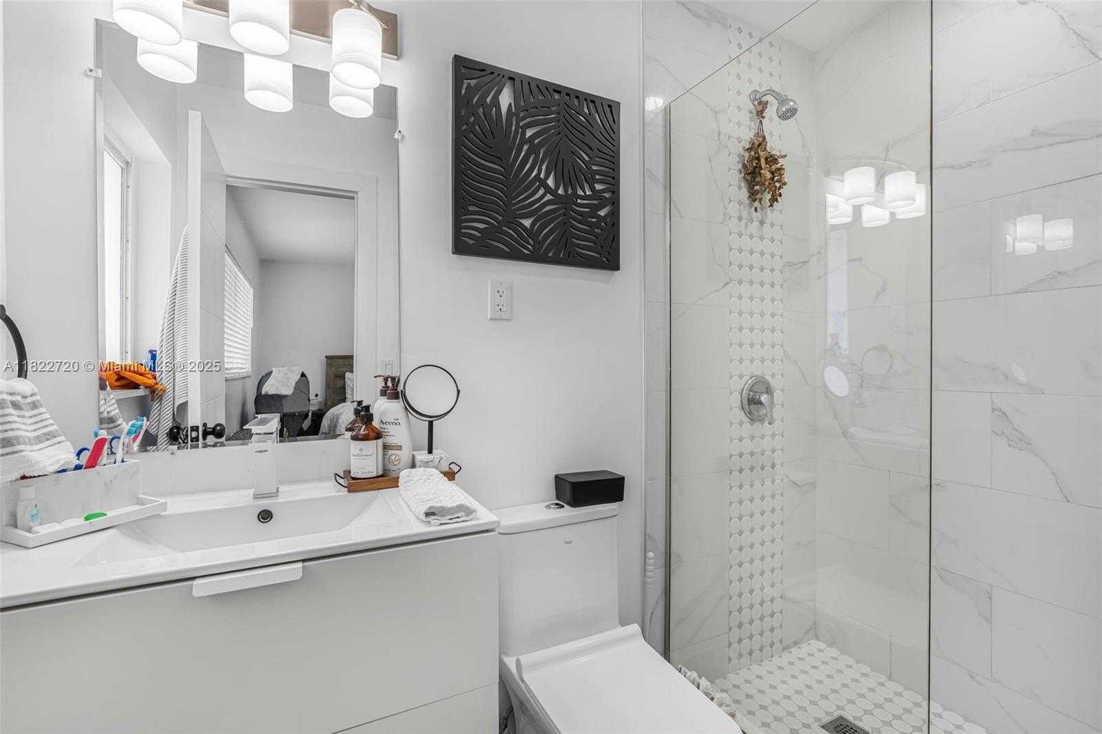 Small Image of 10371 SOUTH WEST 44TH ST, Miami Number 18
