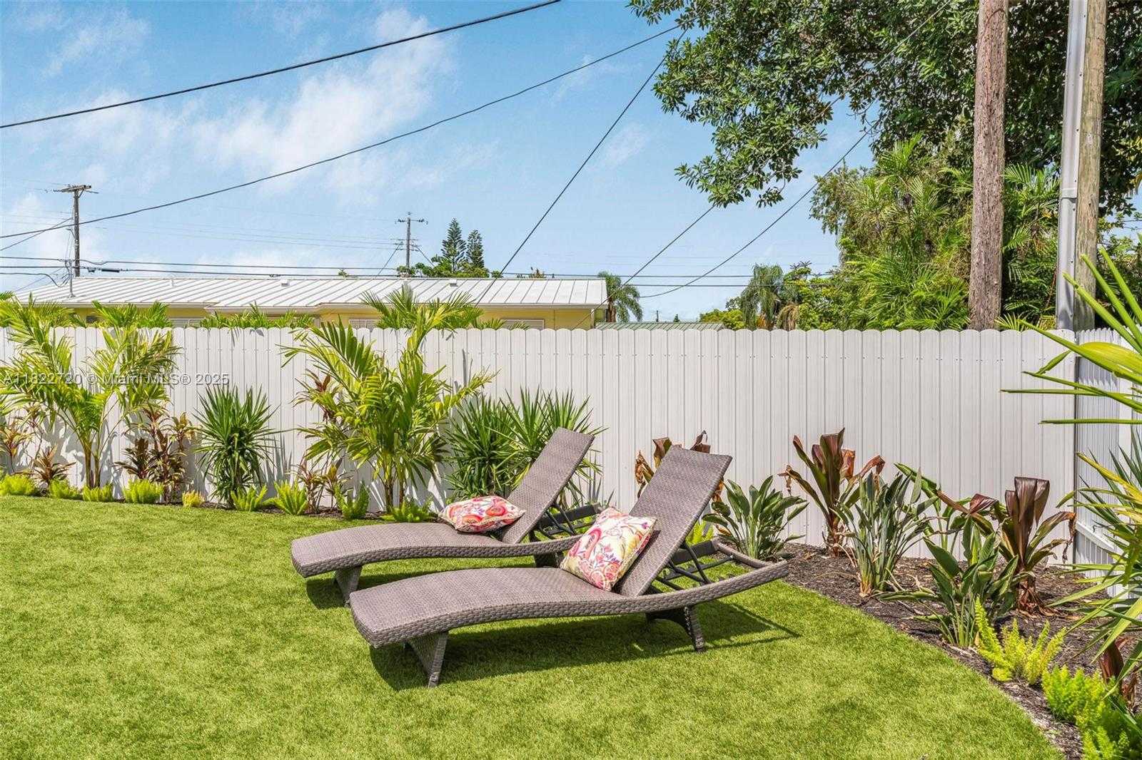 Small Image of 10371 SOUTH WEST 44TH ST, Miami Number 25
