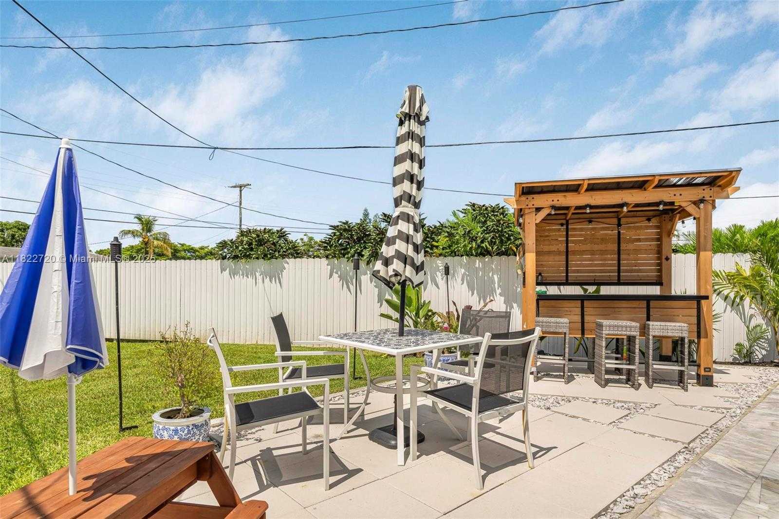 Small Image of 10371 SOUTH WEST 44TH ST, Miami Number 27