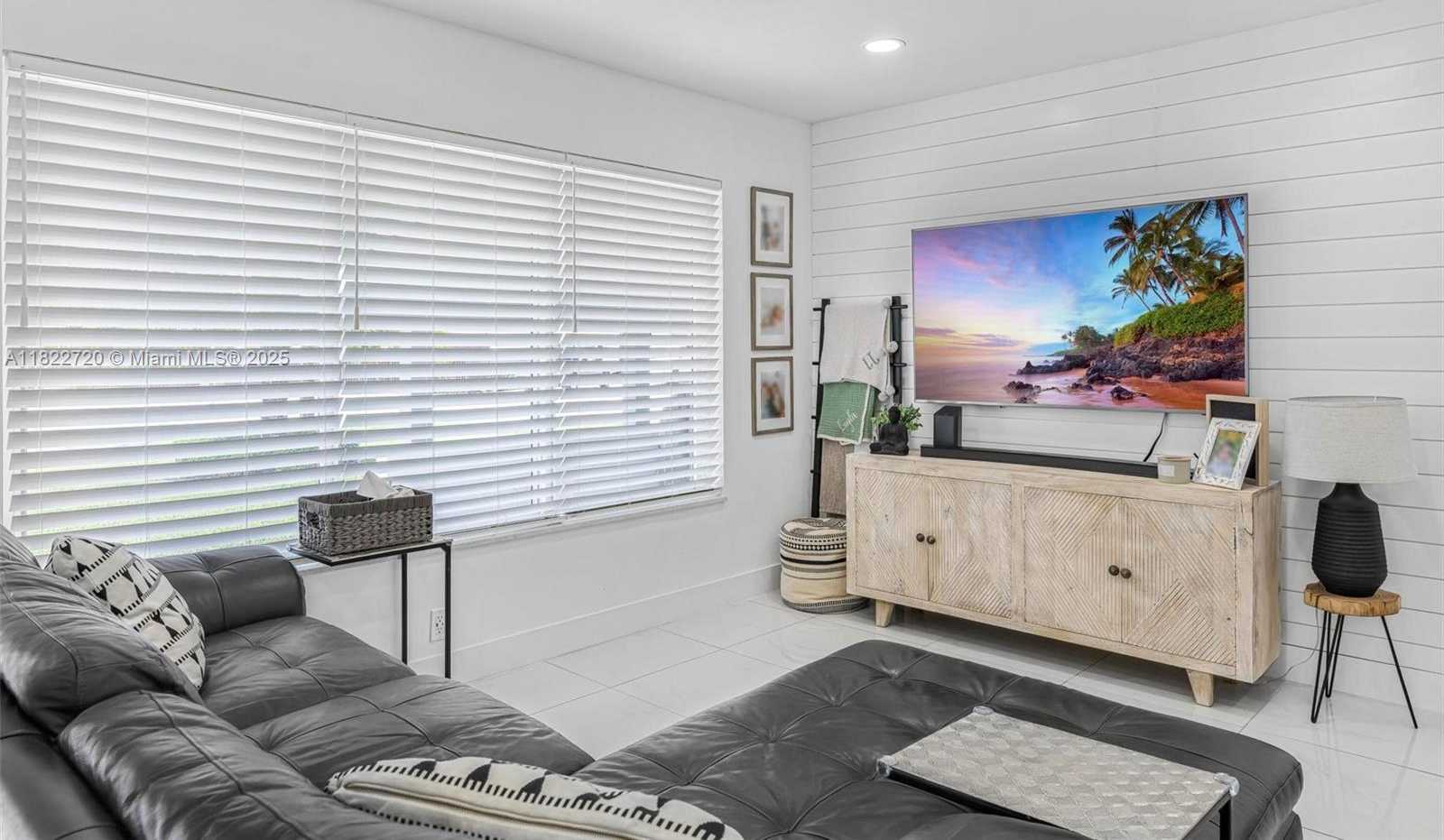Small Image of 10371 SOUTH WEST 44TH ST, Miami Number 9