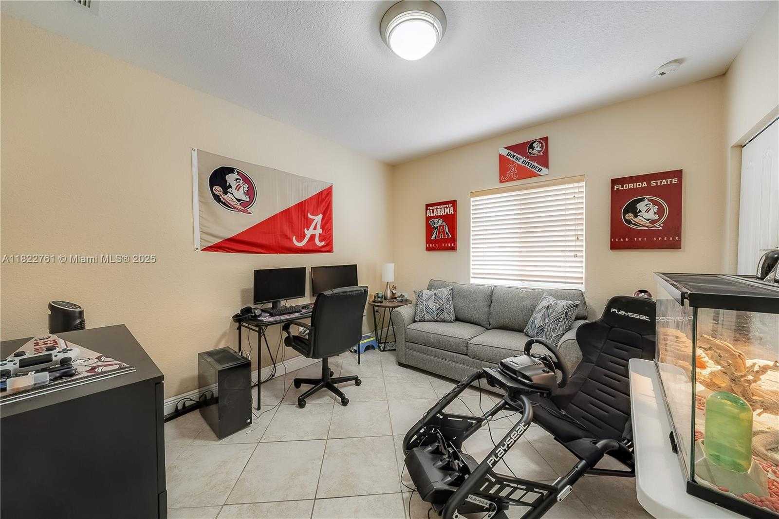 Small Image of 15210 SOUTH WEST 15TH ST, Miami Number 26